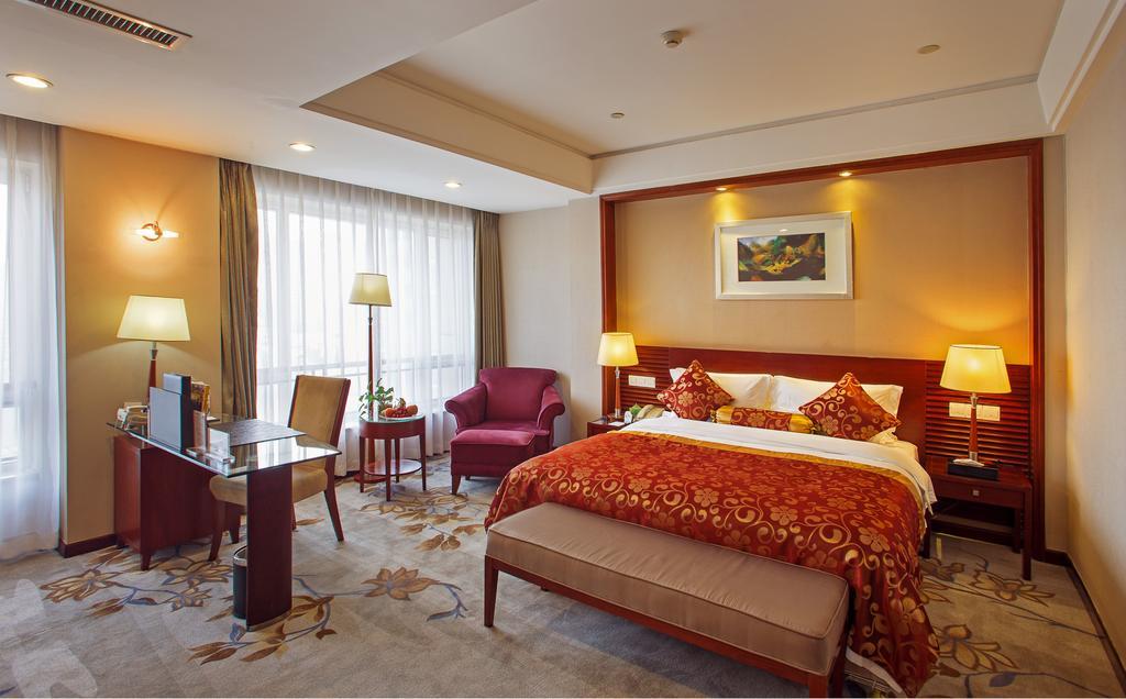 Guangye Jin Jiang Hotel Циндао Экстерьер фото